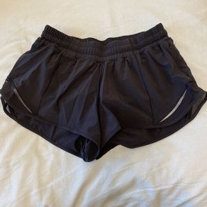 Lululemon Hotty Hot Short High-Rise